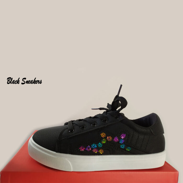 black shoes for girls sneakers